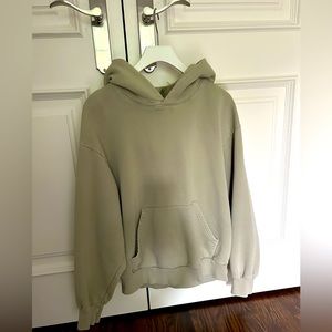 This is an aritzia Super fleece.